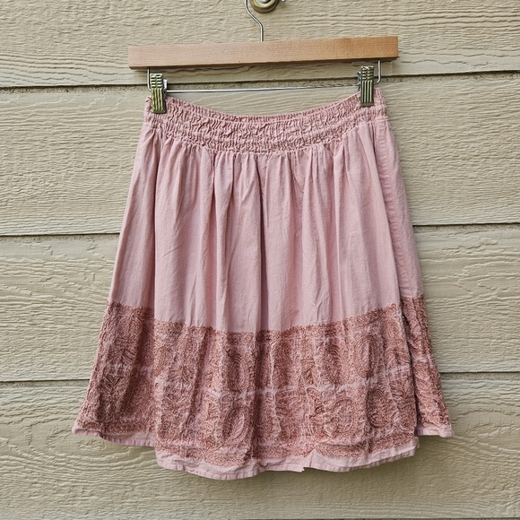 J. Crew embroidered Zafrina skirt pink small - Picture 2 of 5